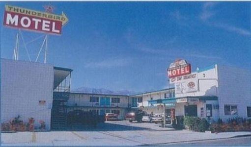 Thunderbird Motel ビショップ エクステリア 写真