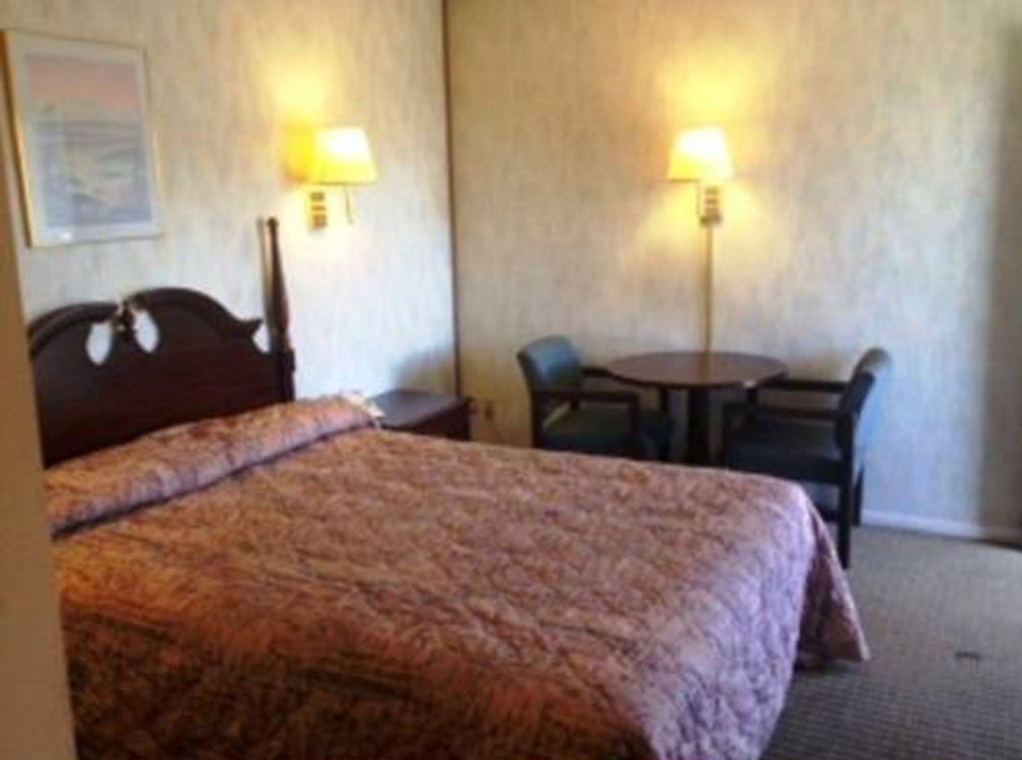 Thunderbird Motel ビショップ エクステリア 写真
