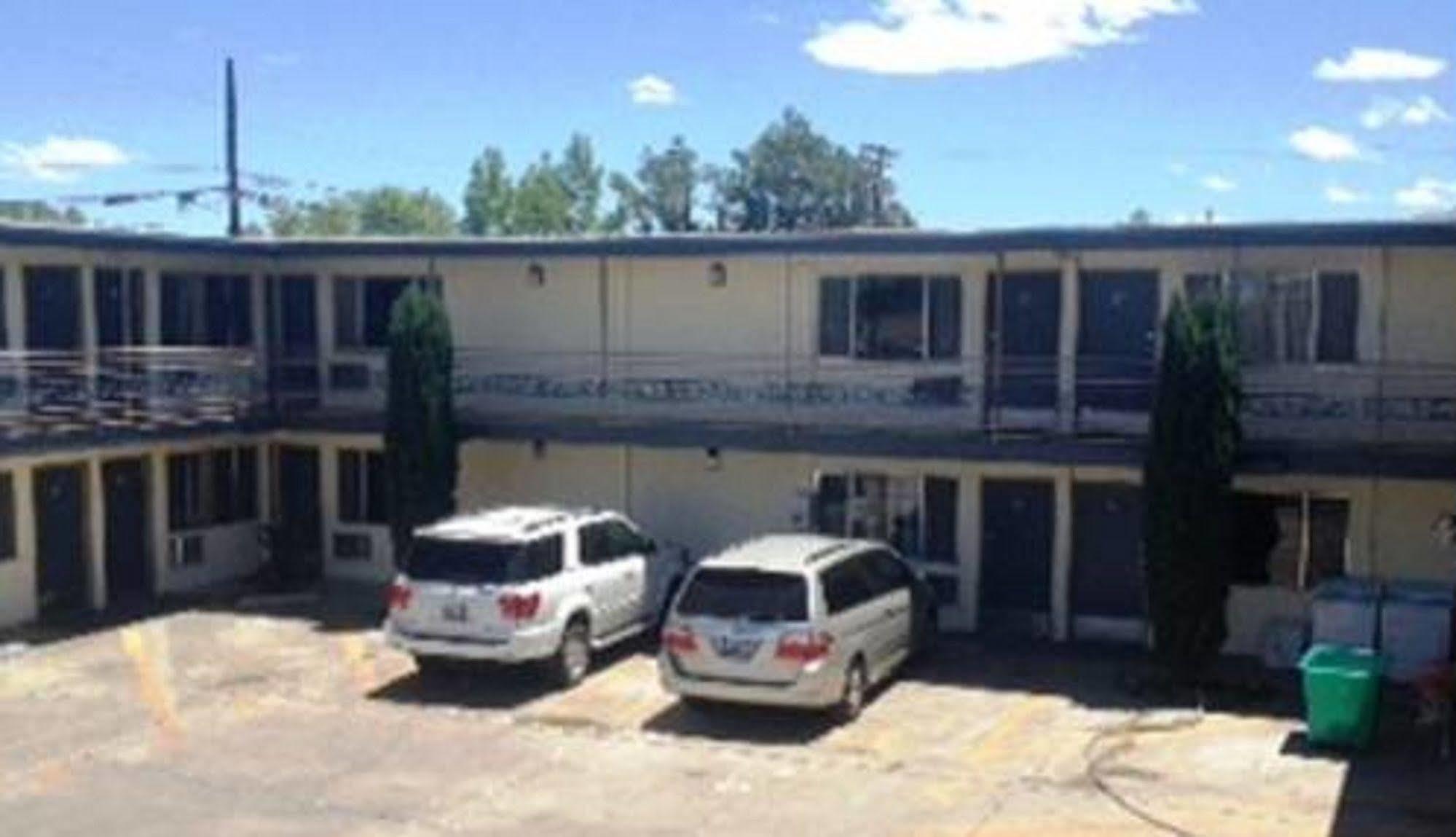 Thunderbird Motel ビショップ エクステリア 写真